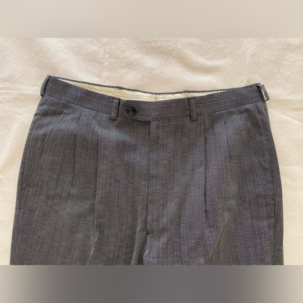 Vintage Yves Saint Laurent Gray Double-Breasted Men's Blazer w Matching Pants - Picture 15 of 16